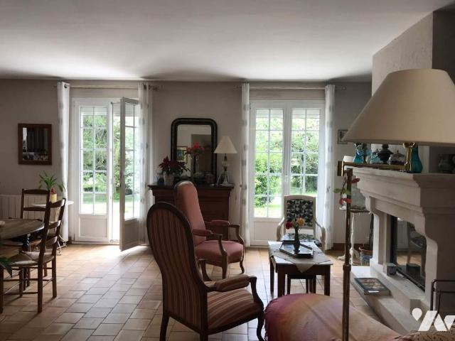 Maison vente à Tours, Monts