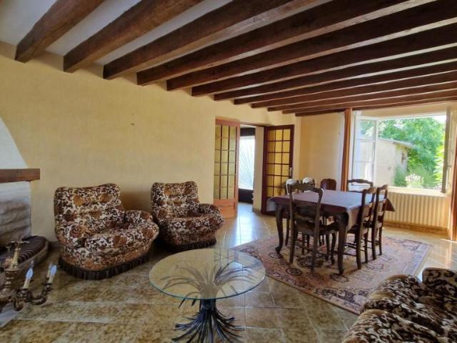Maison vente à Vendôme, Morée