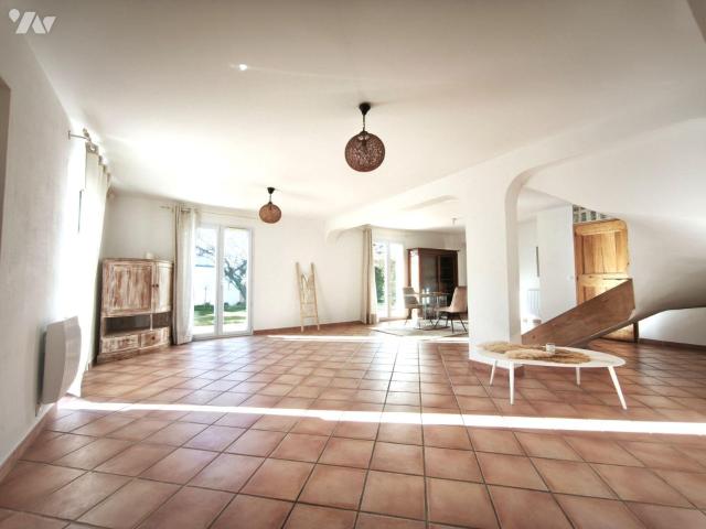 Maison vente à Arles, Mouriès