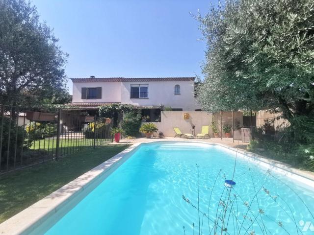 Maison vente à Arles, Mouriès