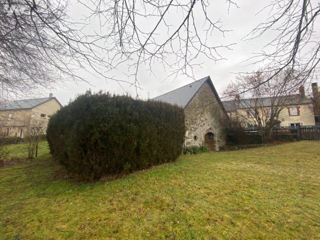 Maison vente à Mauriac, Moussages