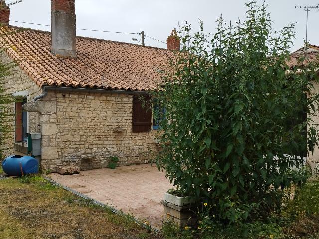 Maison vente à Fontenay-le-Comte, Nalliers
