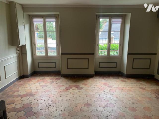 Maison vente à Fontainebleau, Nanteau-sur-essonne
