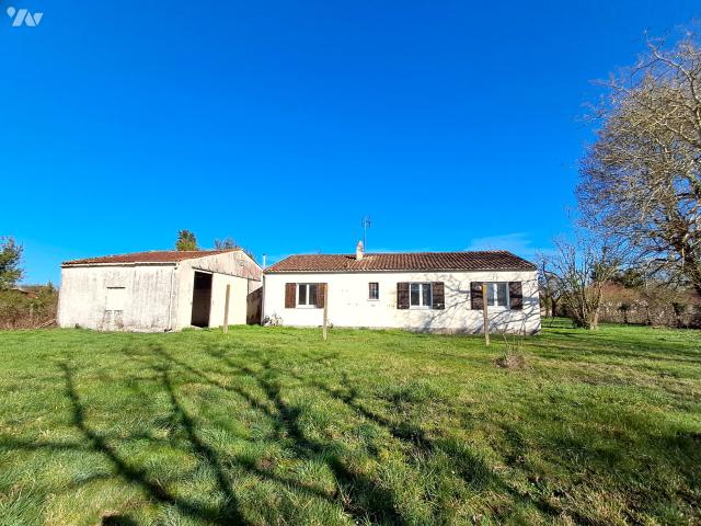 Maison vente à Saint-Jean-d'Angély, Néré