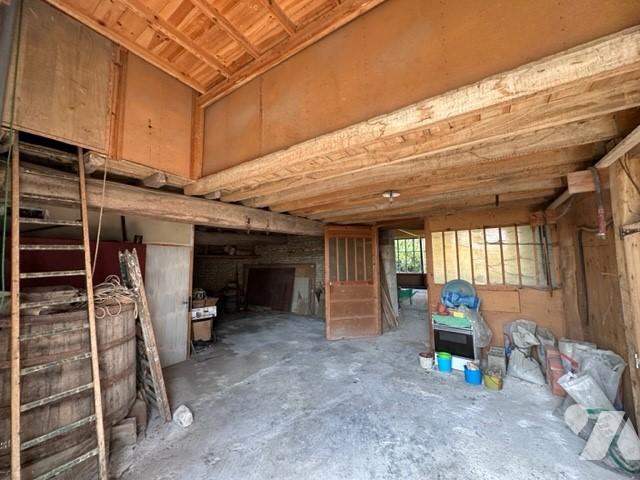 Maison vente à Saint-Jean-d'Angély, Néré