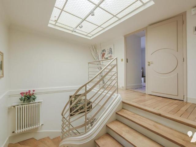 Maison vente à Neuilly-sur-Seine, Hauts-de-Seine