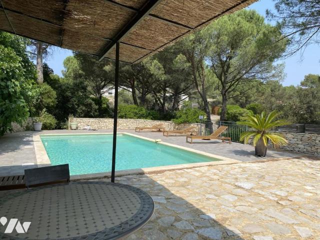 Maison vente à Nîmes