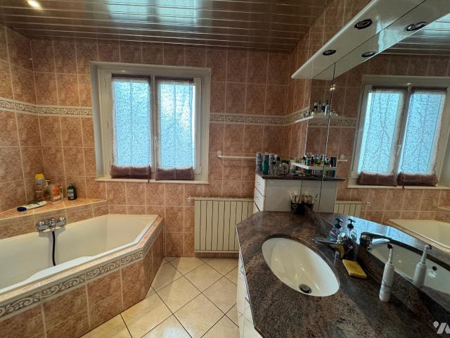 Maison vente à Montbéliard, Nommay
