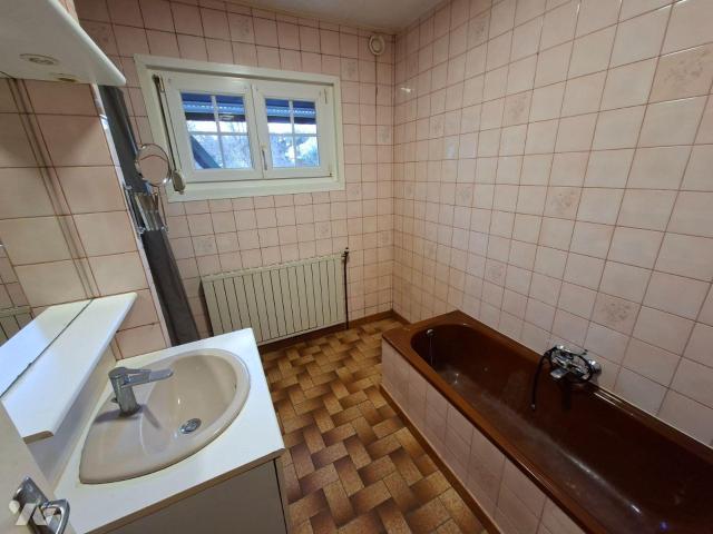Maison vente à Avesnes-sur-Helpe, Obrechies