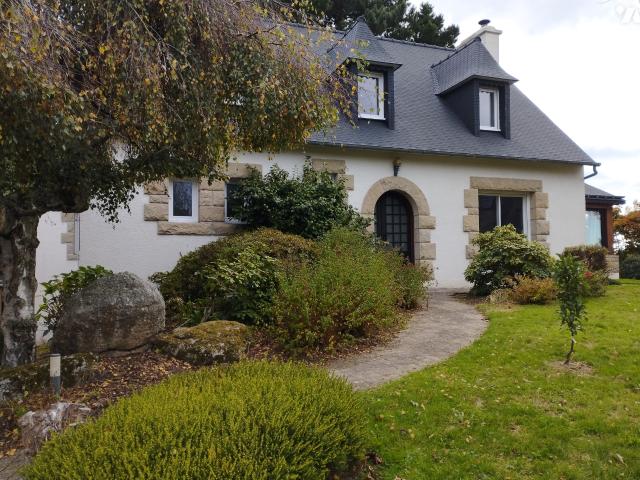 Maison vente à Guingamp, Bretagne