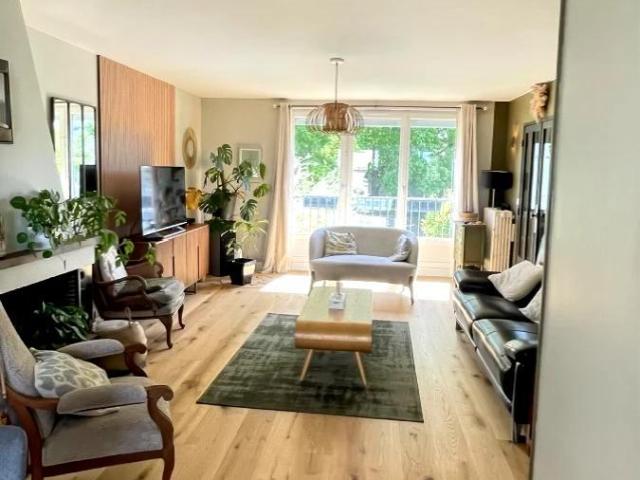 Maison vente à Rouen, Petit-couronne