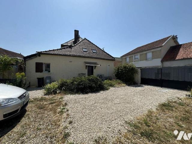 Maison vente à Épernay, Pleurs