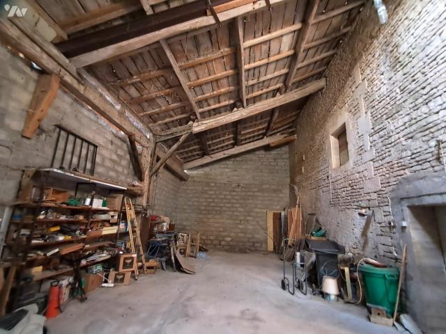 Maison vente à Saint-Jean-d'Angély, Prignac