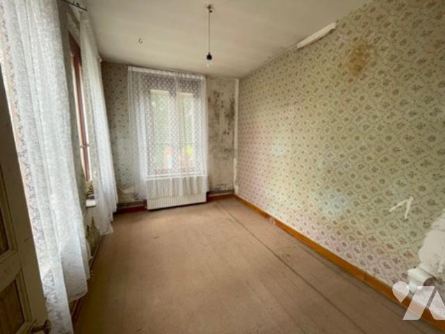 Maison vente à Avesnes-sur-Helpe, Prisches