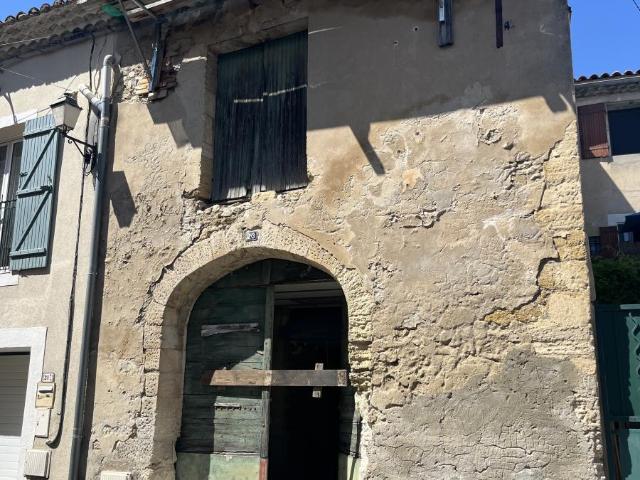Maison vente à Nîmes, Roquemaure
