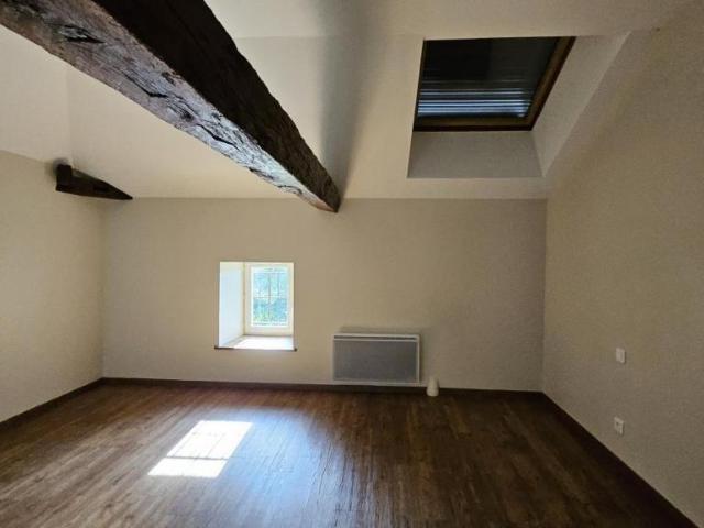 Maison vente à Confolens, Ruffec