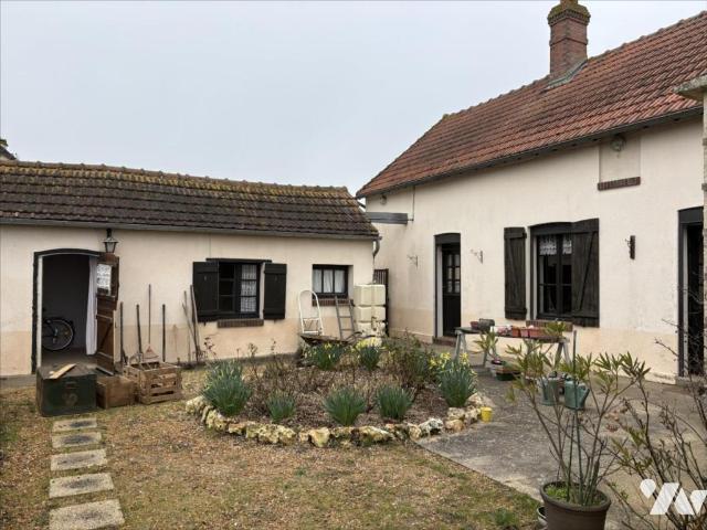 Maison vente à Chartres, Saint-aubin-des-bois