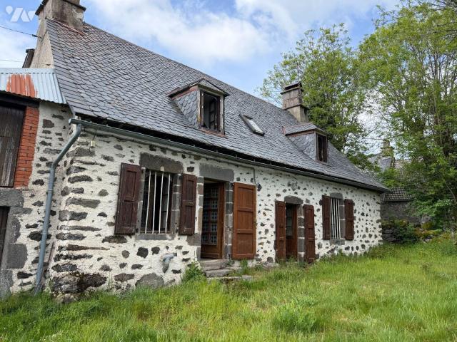 Maison vente à Mauriac, Saint-bonnet-de-salers