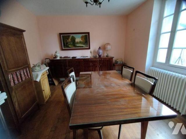 Maison vente à La Châtre, Saint-denis-de-jouhet