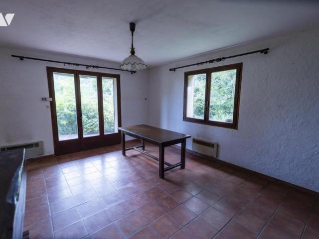 Maison vente à Tournon-sur-Rhône, Saint-georges-les-bains