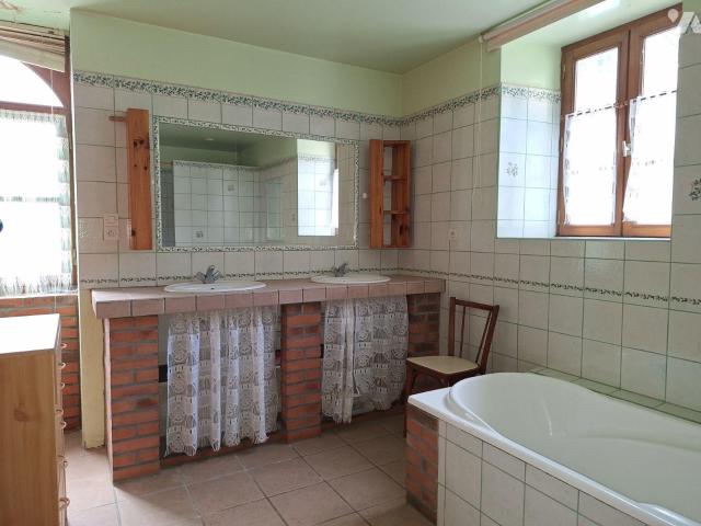 Maison vente à Saint-Hilaire-du-Maine, Mayenne