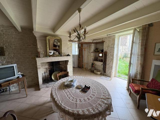 Maison vente à Saint-Hilaire-la-Palud, Deux-Sèvres