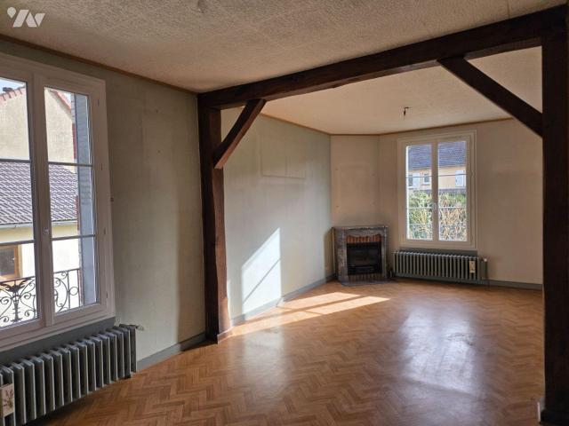 Maison vente à Sens, Saint-julien-du-sault