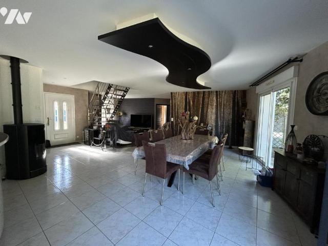 Maison vente à Laval, Saint-ouën-des-toits
