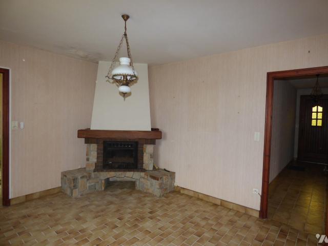 Maison vente à Fontenay-le-Comte, Saint-pierre-du-chemin