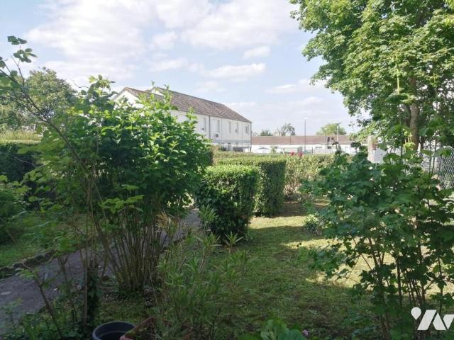 Maison vente à Lisieux, Hiéville