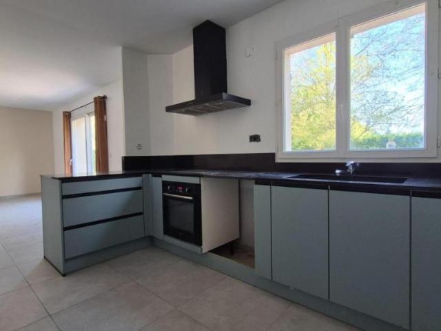 Maison vente à Fontainebleau, Saint-pierre-lès-nemours