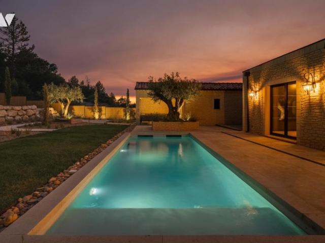 Maison vente à Apt, Saint-saturnin-lès-apt