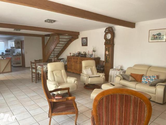 Maison vente à Amiens, Saint-sauflieu