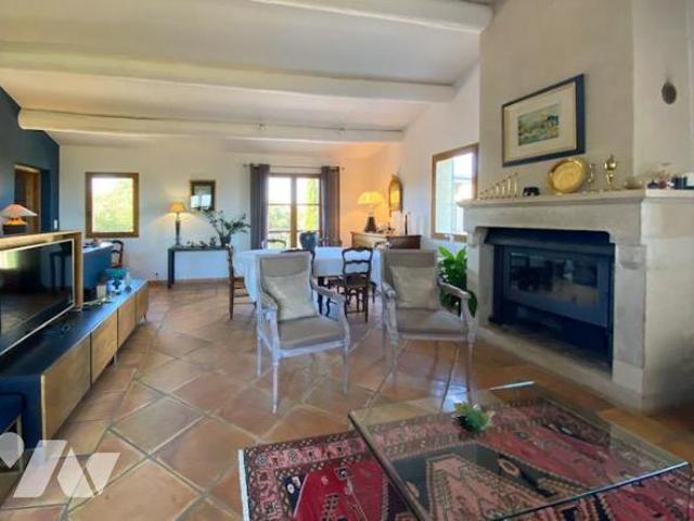 Maison vente à Nîmes, Saint-siffret