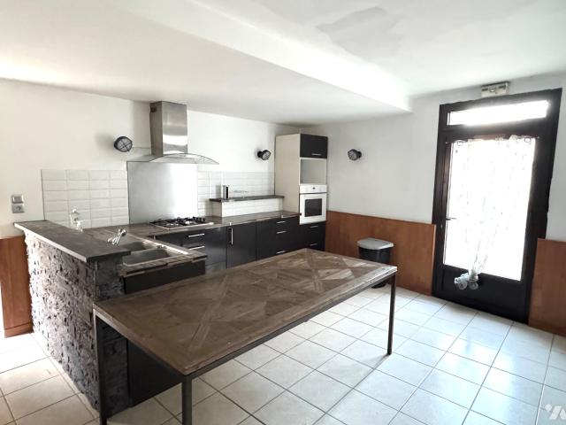 Maison vente à Bressuire, Saint-varent
