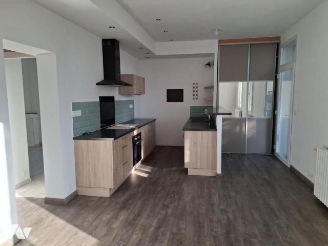 Maison vente à France métropolitaine, Saintes