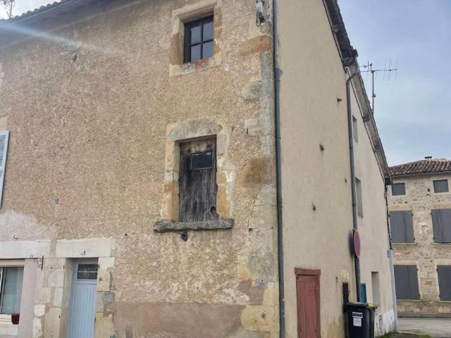 Maison vente à Sanxay, Vienne