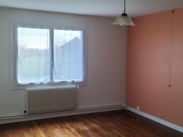 Maison vente à Niort, Secondigné-sur-belle