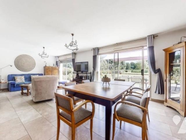 Maison vente à Laon, Servais