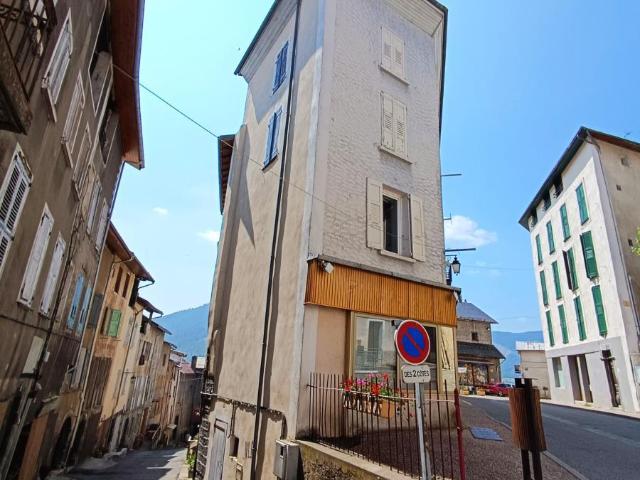 Maison vente à Digne-les-Bains, Seyne
