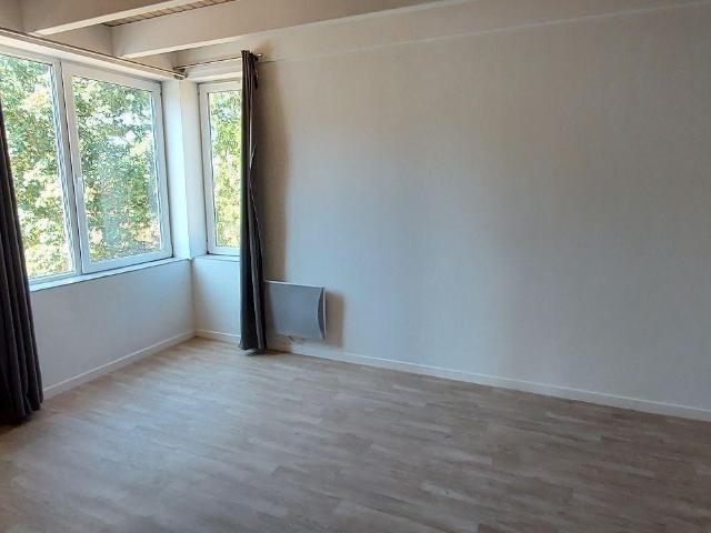 Maison vente à Château-Gontier, Simplé