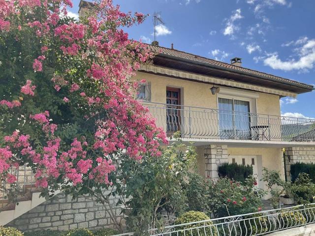 Maison vente à Souillac, Lot