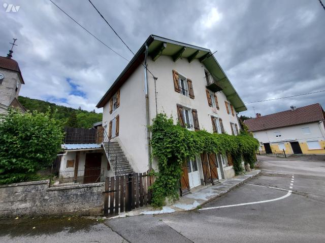 Maison vente à Lons-le-Saunier, Syam