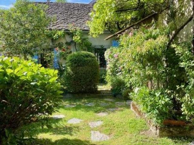 Maison vente à Villefranche-de-Rouergue, Tayrac