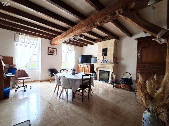 Maison vente à Saint-Jean-d'Angély, Les Touches-de-périgny
