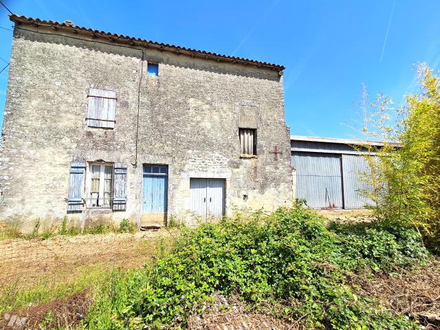 Maison vente à Saint-Jean-d'Angély, Les Touches-de-périgny