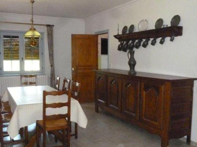 Maison vente à Lille, Illies