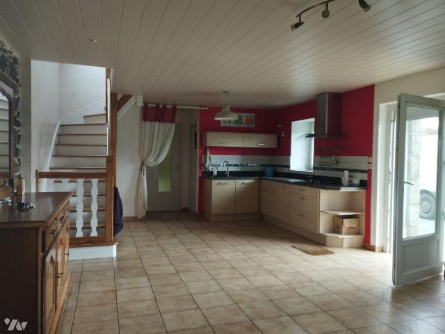 Maison vente à Guingamp, Bretagne