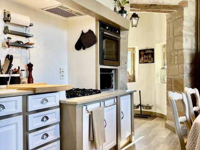 Maison vente à Pontoise, Us