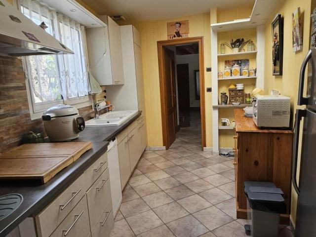 Maison vente à Montmorillon, Nouvelle-Aquitaine